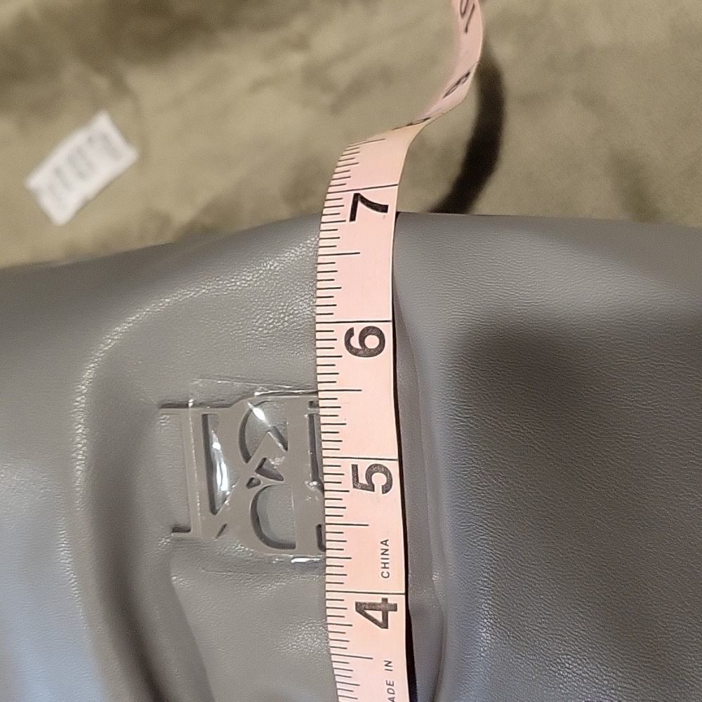 Badgley Mischka wrapped frame clutch NWT - Picture 8 of 9